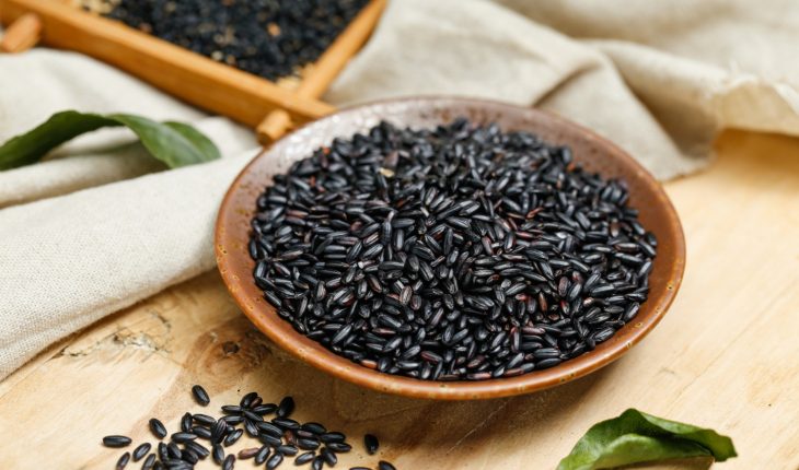 Beneficiile orezului negru în calmarea inflamațiilor
